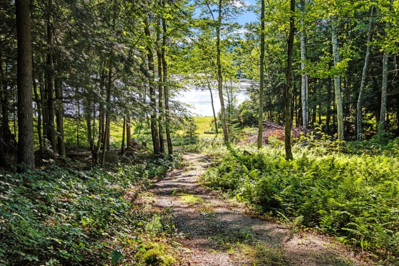 Lakefront Log Cabin On 2 Acres Villa Washington Екстериор снимка